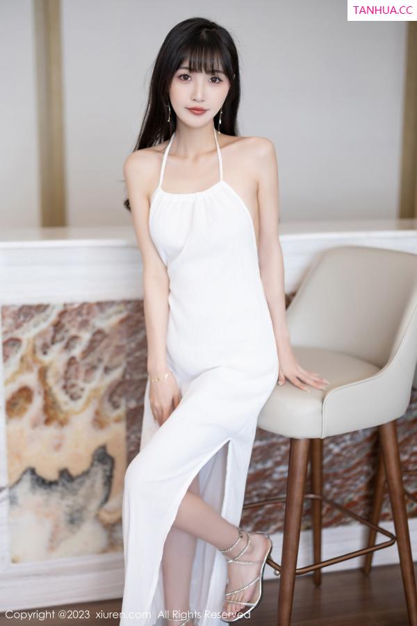 林星阑  [XiuRen]高清写真图 2023.08.28 No.7297 林星阑 长裙美腿第8张图片